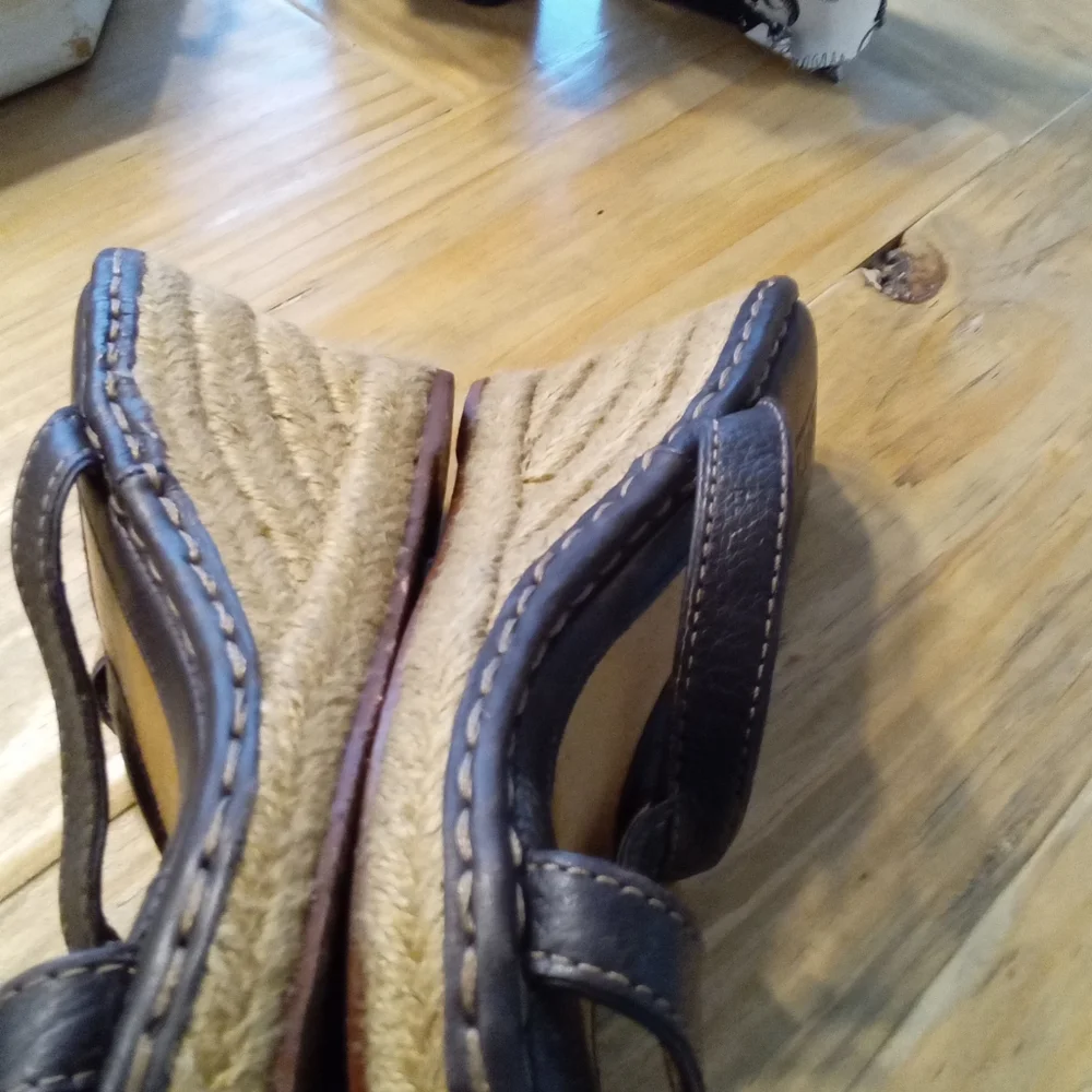 Born Size 8 Navy Blue Espadrille Open Toe Leather 3